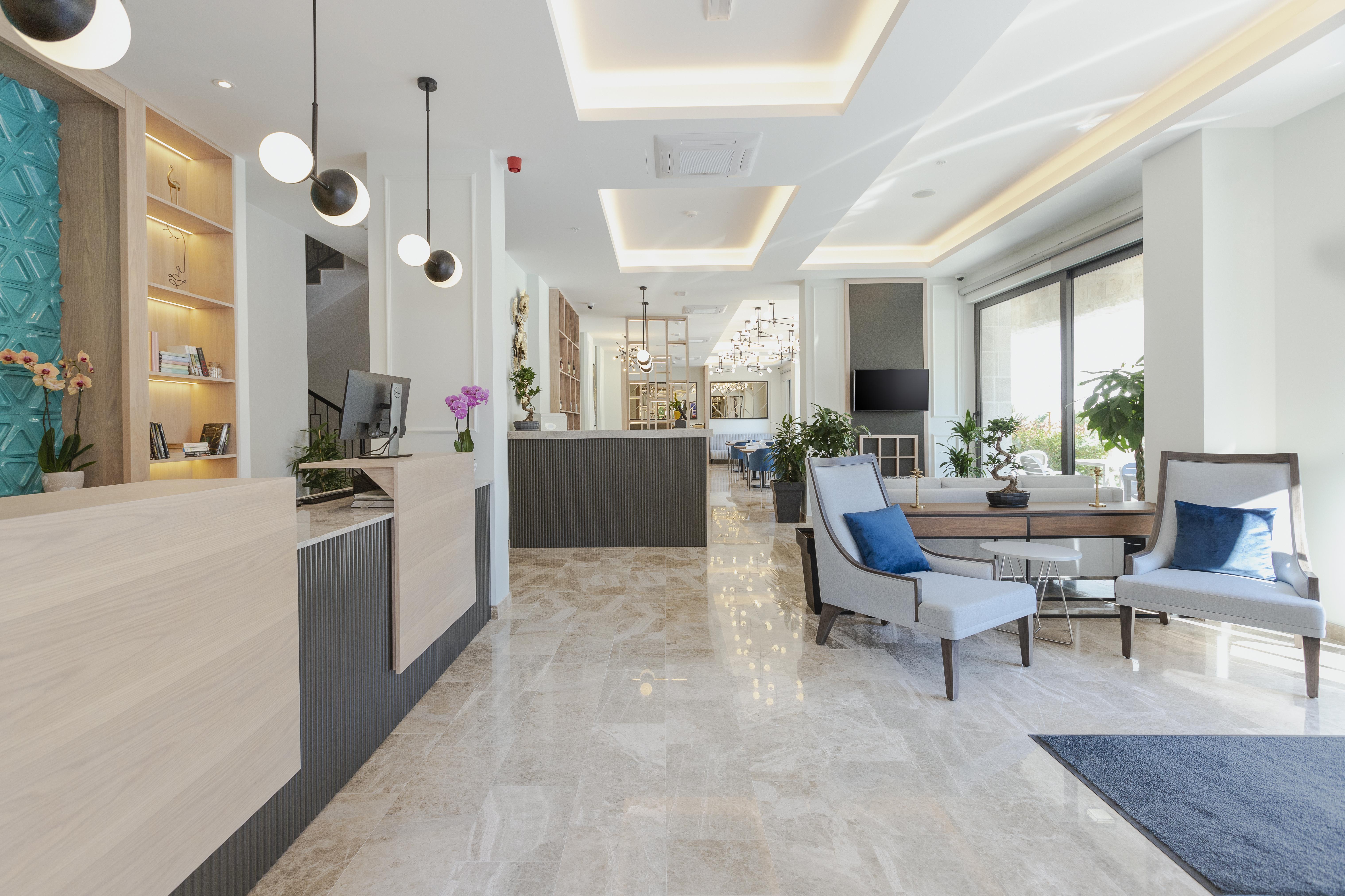 Boutique Hotel Momentum By Aycon Budva Exterior photo